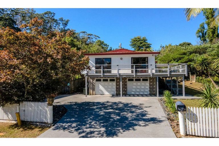 Photo of property in 3 Tuatahi Place, Kerikeri, 0230