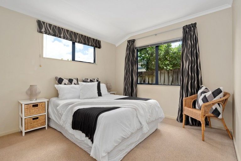 Photo of property in 291 Gravatt Road, Papamoa Beach, Papamoa, 3118