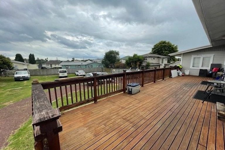 Photo of property in 14 Liverpool Street, Papakura, 2110