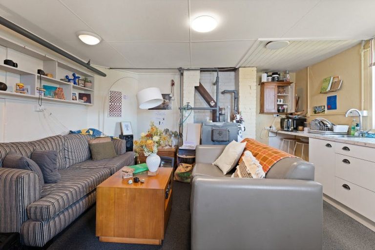 Photo of property in 61 Drivers Road, Maori Hill, Dunedin, 9010