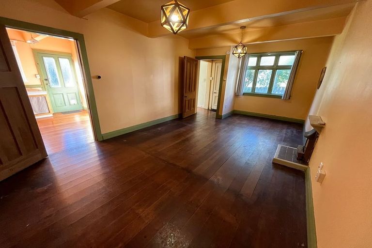 Photo of property in 3/16 Balfour Street, Mornington, Wellington, 6021