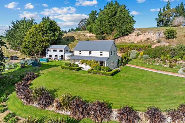 Photo of property in 477 Finlayson Road, Taieri Beach, Taieri Mouth, 9091