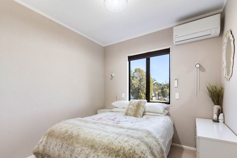 Photo of property in 204 Martyn Road, Whangamata, 3620