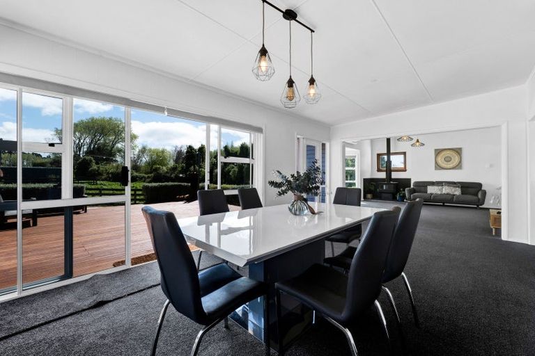 Photo of property in 1233 Egmont Road, Egmont Village, New Plymouth, 4372