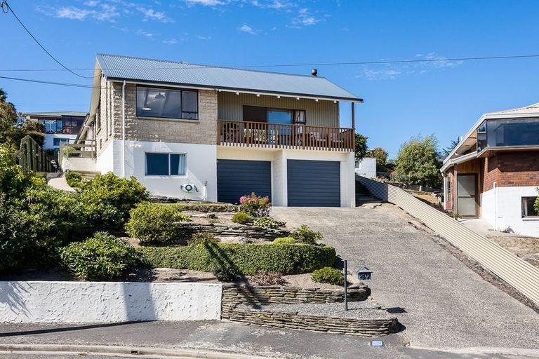 Photo of property in 47 Elwyn Crescent, Green Island, Dunedin, 9018