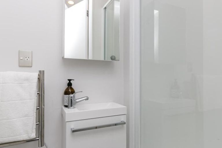 Photo of property in Mondrian Townhouses, 4/24 Hanson Street, Mount Cook, Wellington, 6021