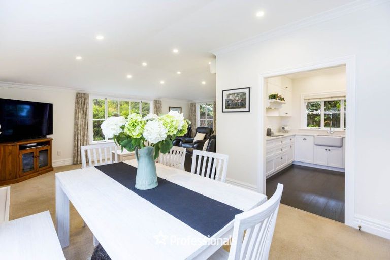 Photo of property in 337 Fergusson Drive, Heretaunga, Upper Hutt, 5018