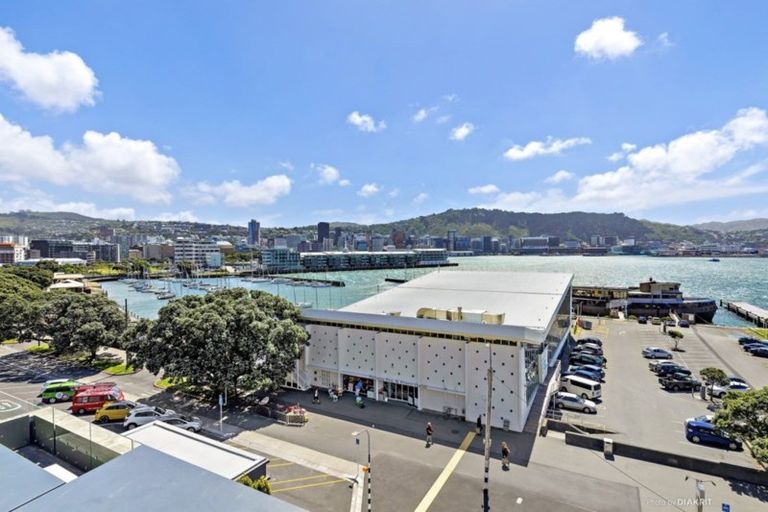 Photo of property in 150u5 Oriental Parade, Oriental Bay, Wellington, 6011