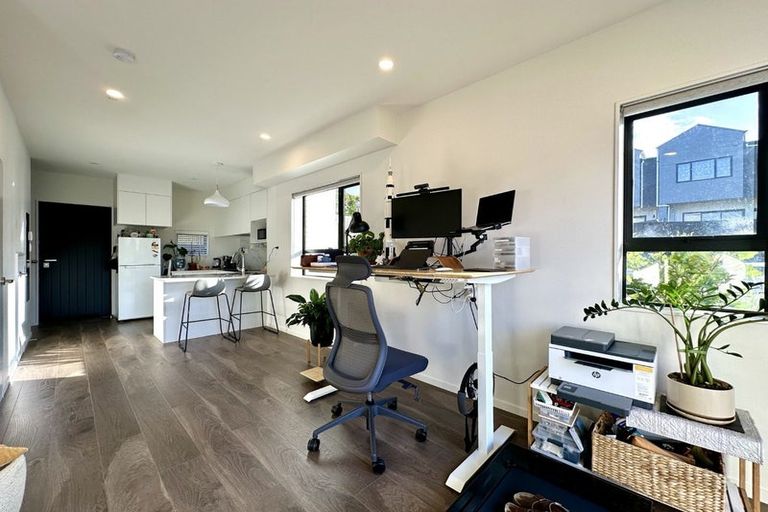 Photo of property in 3 Morihana Close, Glen Eden, 0602