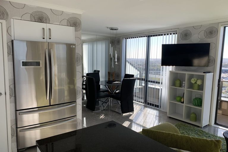 Photo of property in 16i/18 Ronwood Avenue, Manukau, Auckland, 2104