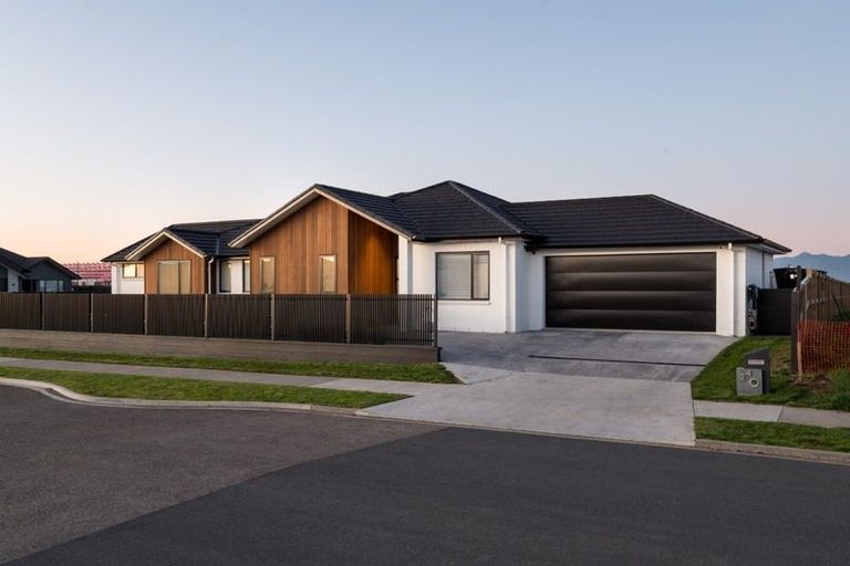 Photo of property in 24 Turnberry Crescent, Morrinsville, 3300