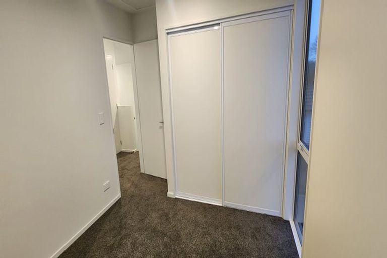 Photo of property in 2/37 Woodville Street, Edgeware, Christchurch, 8013