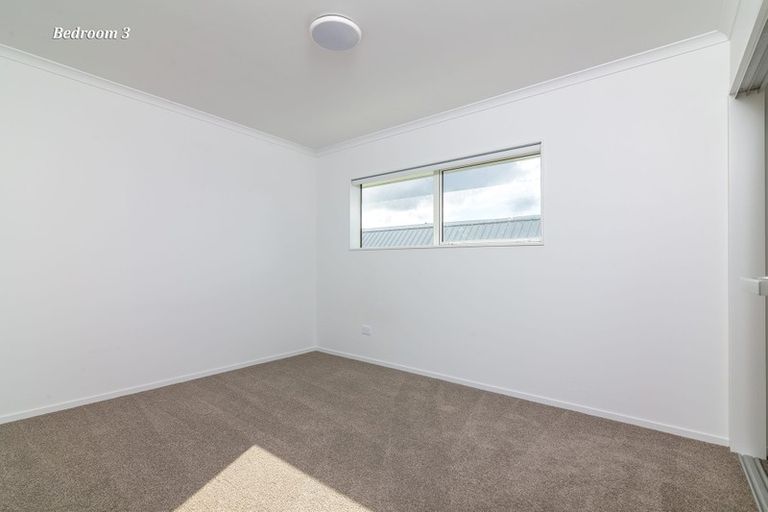 Photo of property in 10 Torea Tai Road, Hobsonville, Auckland, 0616