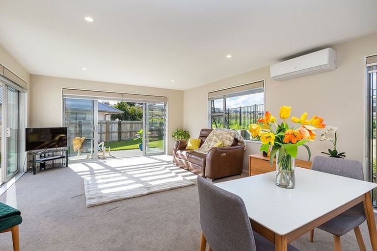 Photo of property in 25 Fairwater Road, Warkworth, 0910