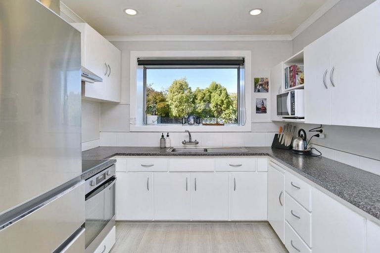 Photo of property in 44 Geddis Street, Rangiora, 7400