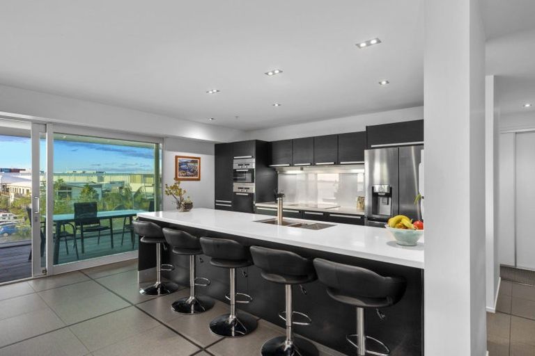 Photo of property in 5/50b Cross Road, Tauranga, 3110