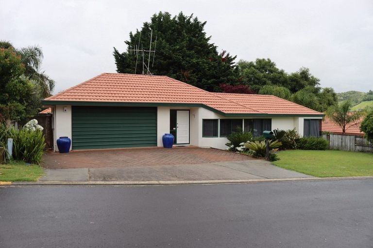 Photo of property in 4 Molyneux Place, Welcome Bay, Tauranga, 3112