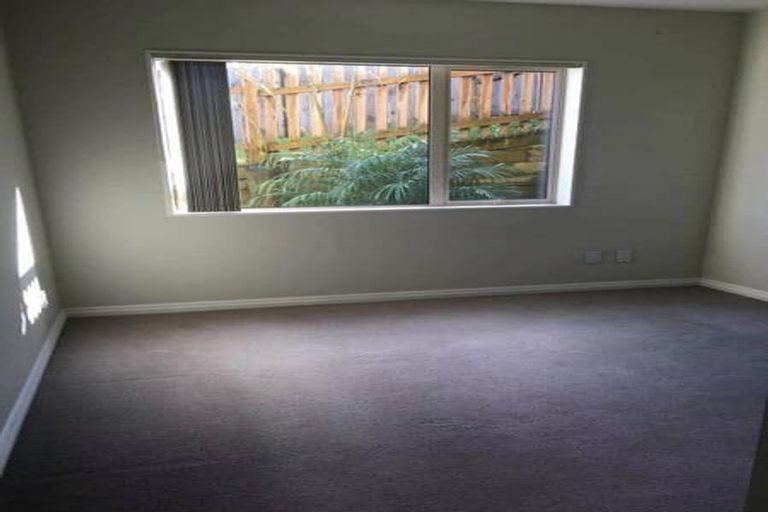 Photo of property in 76 Laurel Oak Drive, Schnapper Rock, Auckland, 0632