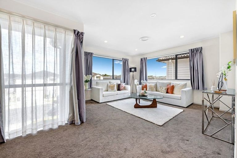 Photo of property in 32 Carrygawley Road, Flat Bush, Auckland, 2019