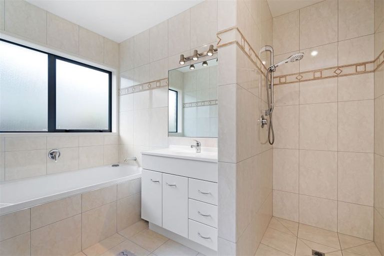 Photo of property in 24 Lochiel Place, Te Kamo, Whangarei, 0112