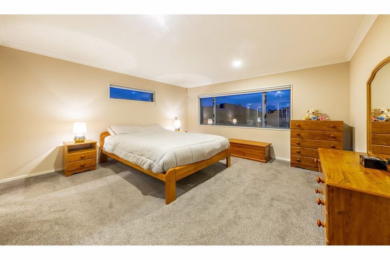 Photo of property in 13 Dunaff Place, Flat Bush, Auckland, 2019