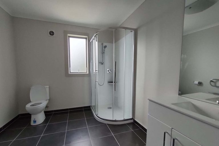 Photo of property in 15 Marsh Avenue, Forrest Hill, Auckland, 0620