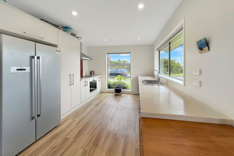 Photo of property in 4 The Runway, Wigram, Christchurch, 8042