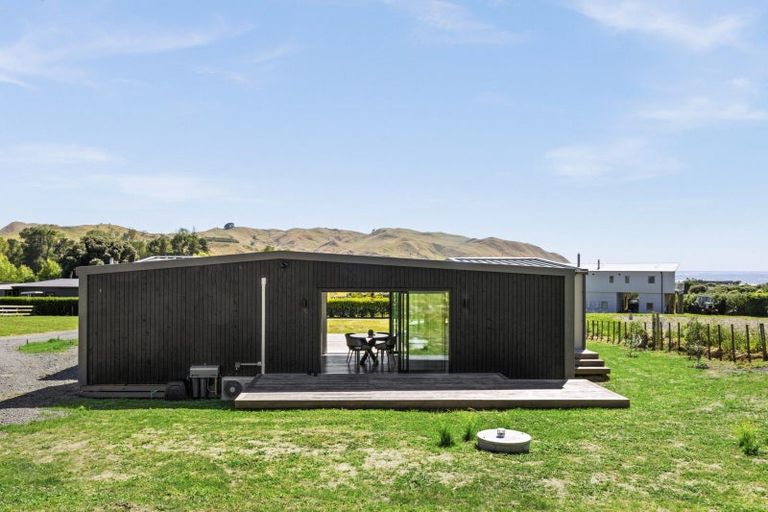 Photo of property in 4a Shoal Beach Road, Aramoana, Omakere, 4271
