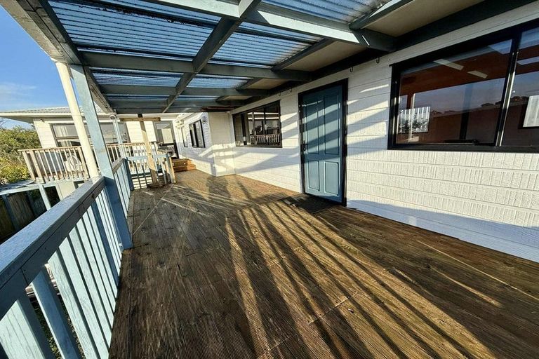 Photo of property in 169 Vipond Road, Stanmore Bay, Whangaparaoa, 0932
