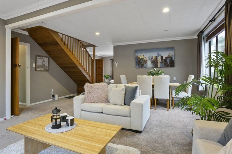 Photo of property in 10 Queen Street, Cambridge, 3434