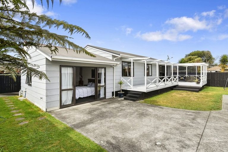 Photo of property in 16a Takanini School Road, Takanini, 2112