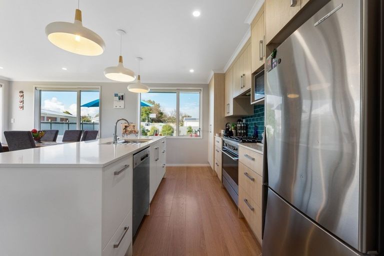 Photo of property in 9 Manuka Place, Hawera, 4610