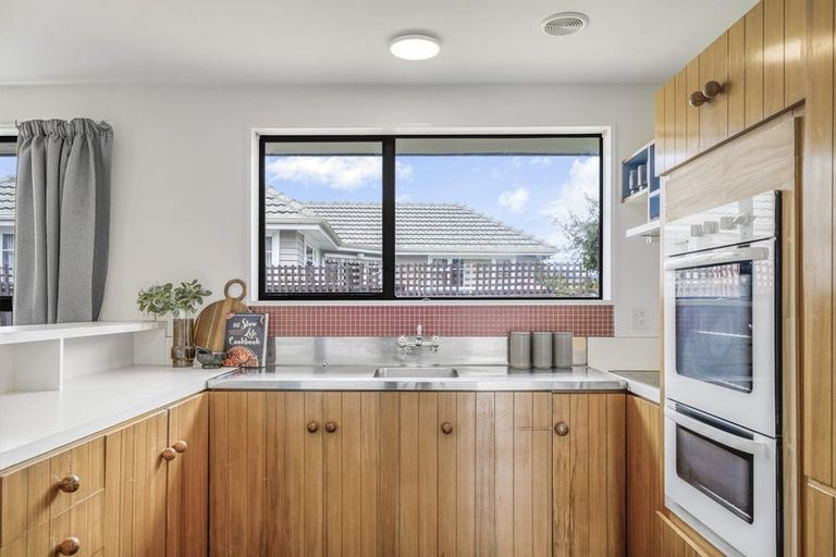 Photo of property in 2b Barclay Place, Burwood, Christchurch, 8061