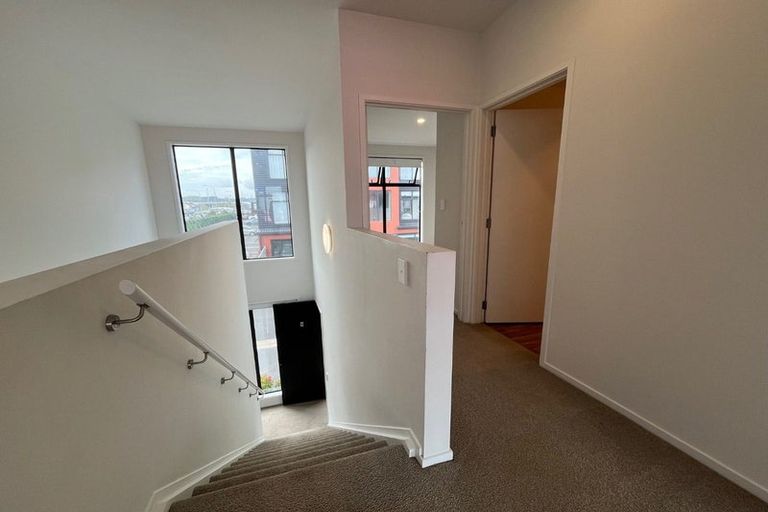Photo of property in 3/17 Owens Place, Mount Maunganui, 3116