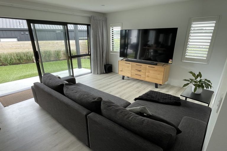 Photo of property in 5 Drovers Way, Riverhead, 0820