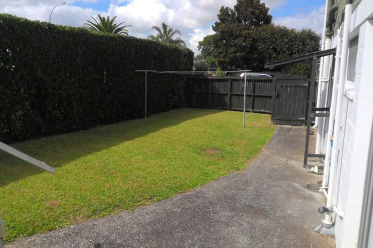 Photo of property in 53 Great South Road, Papakura, 2110