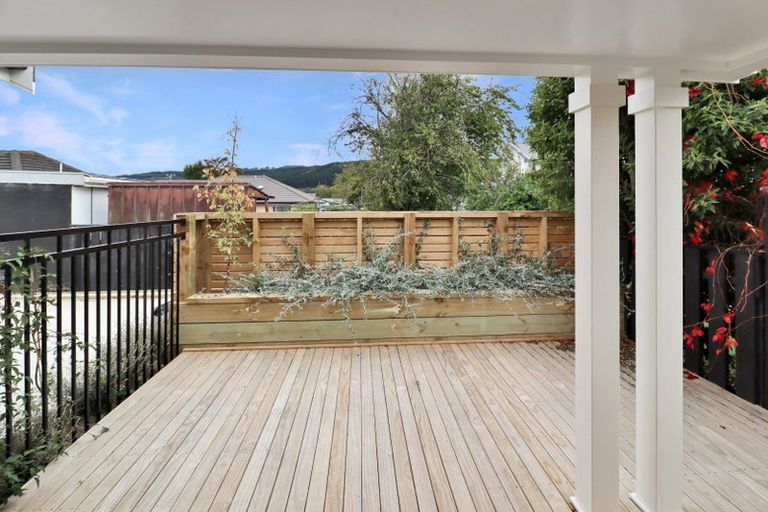 Photo of property in 23d Fraser Crescent, Elderslea, Upper Hutt, 5018