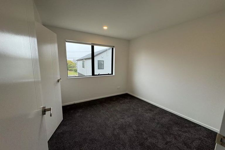 Photo of property in 11e Mawney Road, Henderson, Auckland, 0610