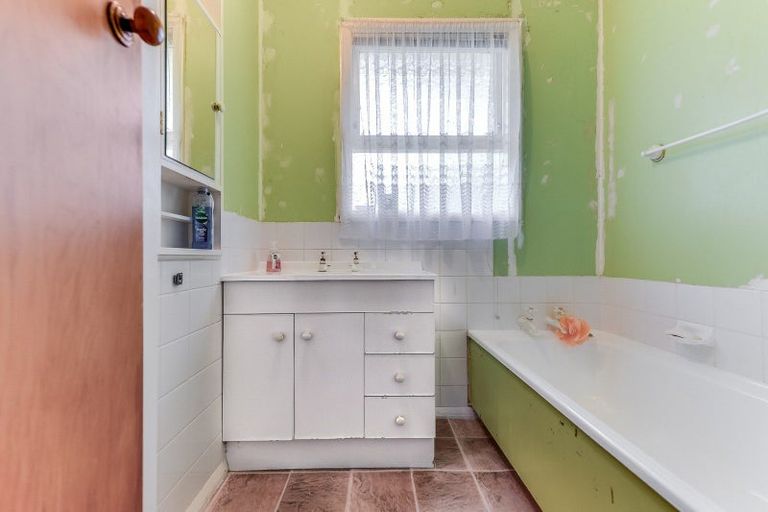 Photo of property in 20 Prisk Street, Melville, Hamilton, 3206