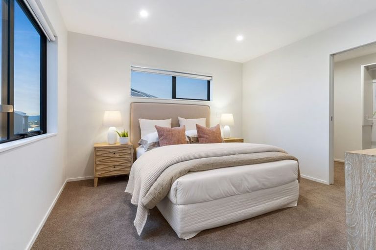 Photo of property in 3 Aquamarine Road, Rosehill, Papakura, 2113