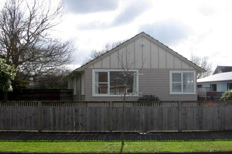 Photo of property in 41 Paisley Street, Awapuni, Palmerston North, 4412