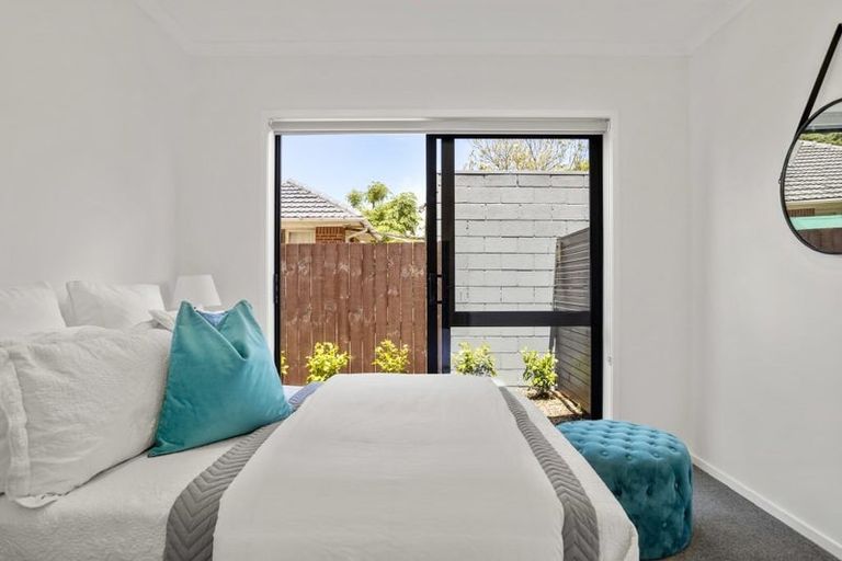 Photo of property in 500d Te Atatu Road, Te Atatu Peninsula, Auckland, 0610