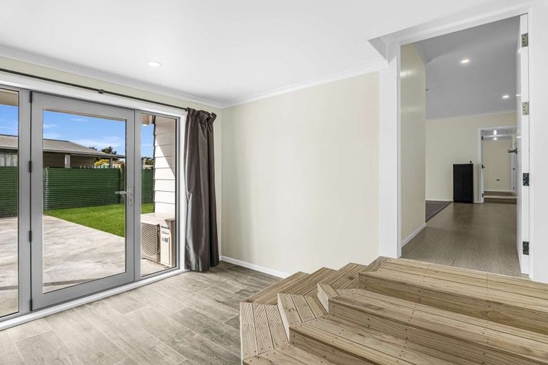 Photo of property in 8 Ormond Street, Woodville, 4920