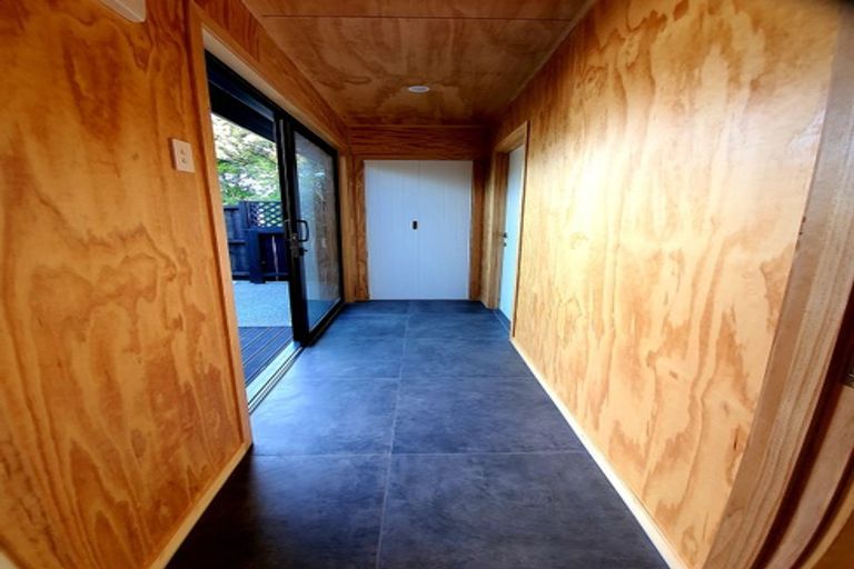 Photo of property in 48 Awarua Road, Otatara, Invercargill, 9879
