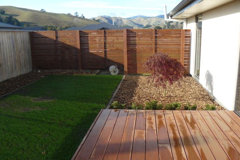 Photo of property in 23 Louden Place, Wakefield, 7025