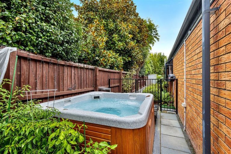 Photo of property in 36 Oregon Place, Burwood, Christchurch, 8061