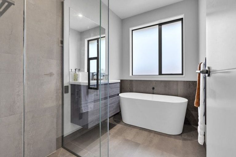 Photo of property in 41 Selfe Crescent, Burwood, Christchurch, 8083