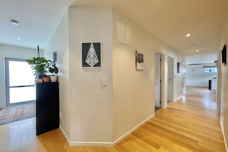 Photo of property in 250a Fergusson Drive, Heretaunga, Upper Hutt, 5018