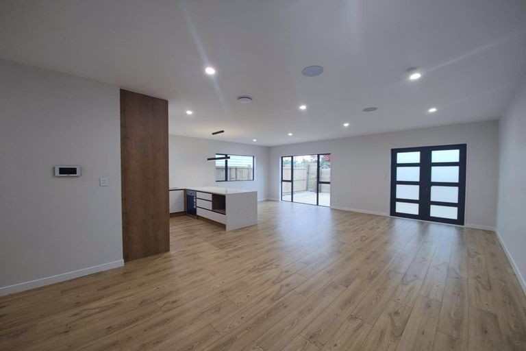 Photo of property in 10 Selwyn Downs Lane, Opaheke, Papakura, 2113