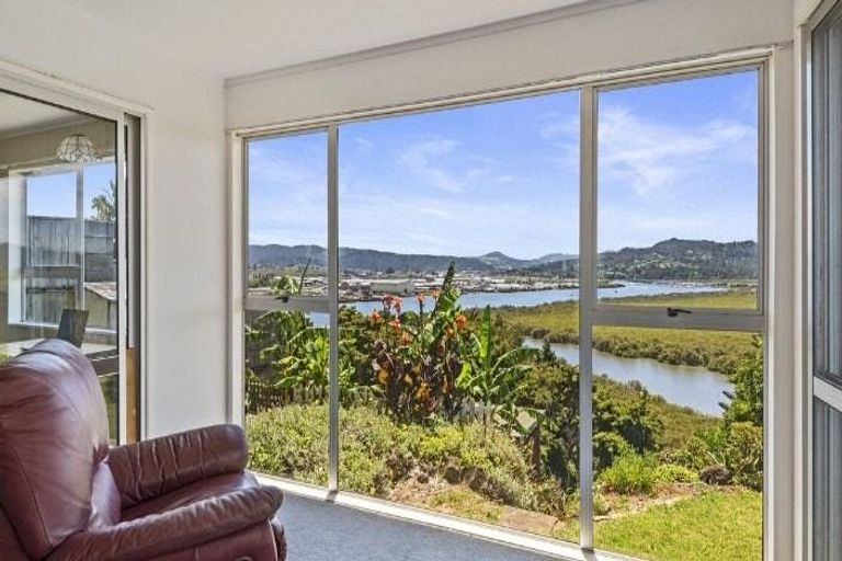 Photo of property in 50 George Point Road, Onerahi, Whangarei, 0110